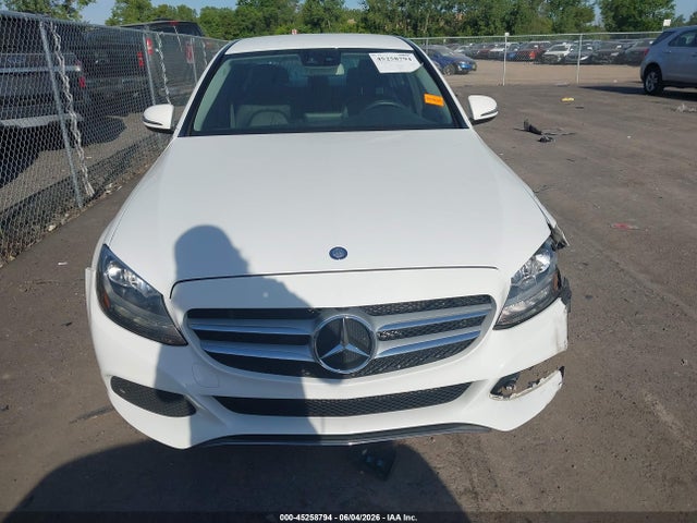 Продаж на аукціоні авто 2016 Mercedes-benz C 300 4matic, vin: 55SWF4KB8GU134635, номер лоту: 45258794