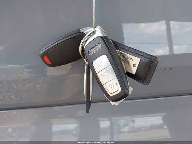 45258808 :رقم المزاد ، WA1BCBFZ5PP050048 vin ، 2023 Audi Q4 E-tron Premium Plus 40 Rwd مزاد بيع
