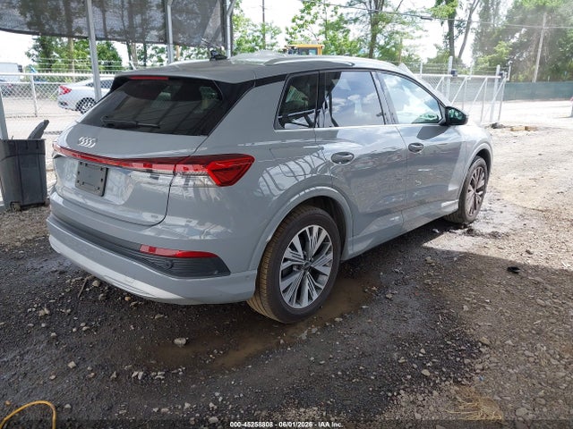 45258808 :رقم المزاد ، WA1BCBFZ5PP050048 vin ، 2023 Audi Q4 E-tron Premium Plus 40 Rwd مزاد بيع