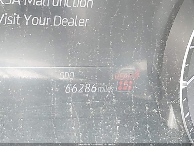 5TDKDRAH8RS533018 Toyota Highlander Le