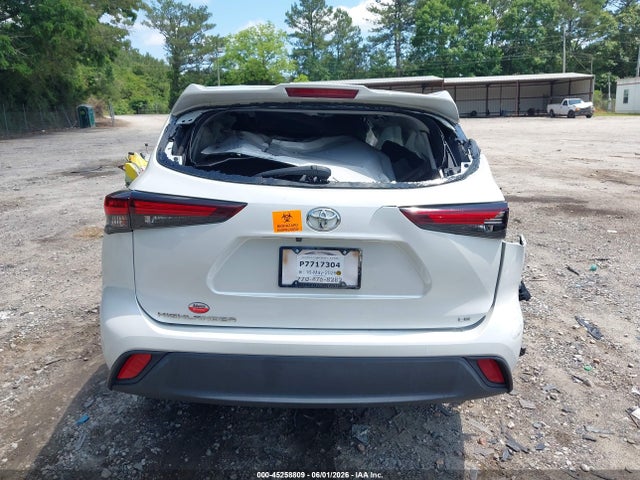5TDKDRAH8RS533018 Toyota Highlander Le