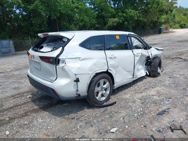 5TDKDRAH8RS533018 Toyota Highlander Le