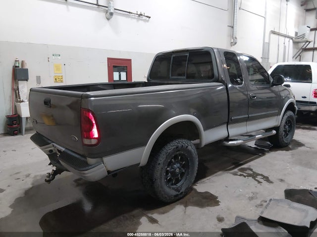 2003 Ford F-150 Lariat/xl/xlt მანქანა იყიდება აუქციონზე, vin: 2FTRX18L03CA51938, აუქციონის ნომერი: 45258818