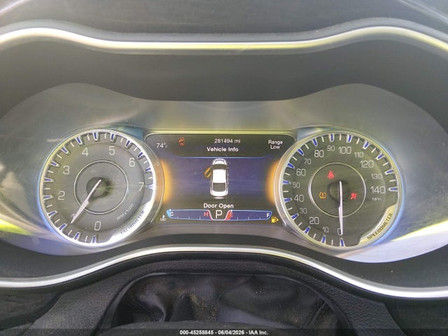 Aukcja sprzedaży 2015 Chrysler 200 C, vin: 1C3CCCCB1FN735556, numer aukcji: 45258845