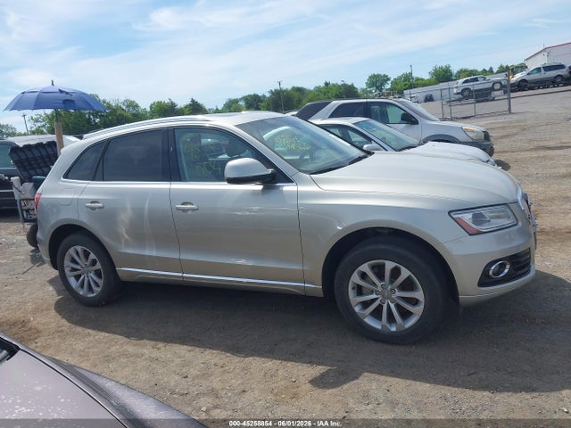45258854 :رقم المزاد ، WA1LFAFP6EA033585 vin ، 2014 Audi Q5 2.0t Premium مزاد بيع
