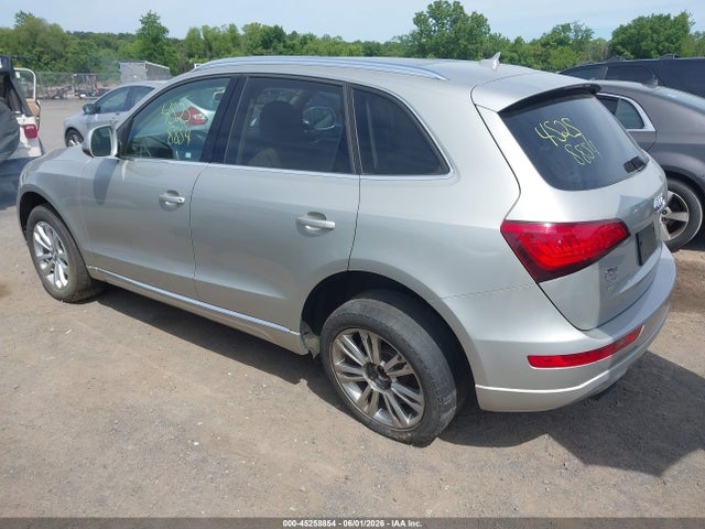 45258854 :رقم المزاد ، WA1LFAFP6EA033585 vin ، 2014 Audi Q5 2.0t Premium مزاد بيع