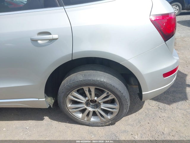 45258854 :رقم المزاد ، WA1LFAFP6EA033585 vin ، 2014 Audi Q5 2.0t Premium مزاد بيع