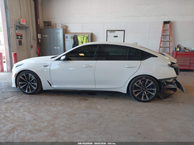 Продаж на аукціоні авто 2022 Cadillac Ct5-v V-series Blackwing, vin: 1G6D35R63N0810486, номер лоту: 45258856