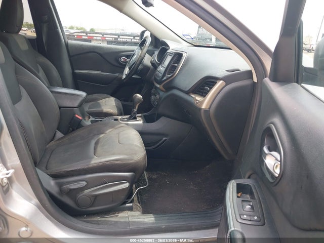 45258883 :رقم المزاد ، 1C4PJLAB8GW172023 vin ، 2016 Jeep Cherokee Sport مزاد بيع