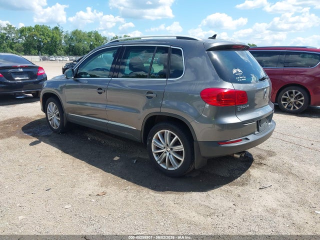 2016 Volkswagen Tiguan Se მანქანა იყიდება აუქციონზე, vin: WVGBV7AX9GW609167, აუქციონის ნომერი: 45258907