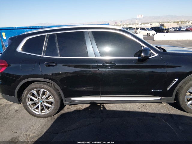 45258957 :رقم المزاد ، 5UXTR9C57JLC79205 vin ، 2018 Bmw X3 Xdrive30i مزاد بيع