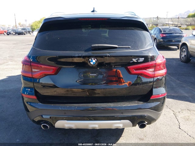 45258957 :رقم المزاد ، 5UXTR9C57JLC79205 vin ، 2018 Bmw X3 Xdrive30i مزاد بيع