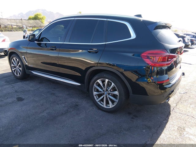 45258957 :رقم المزاد ، 5UXTR9C57JLC79205 vin ، 2018 Bmw X3 Xdrive30i مزاد بيع