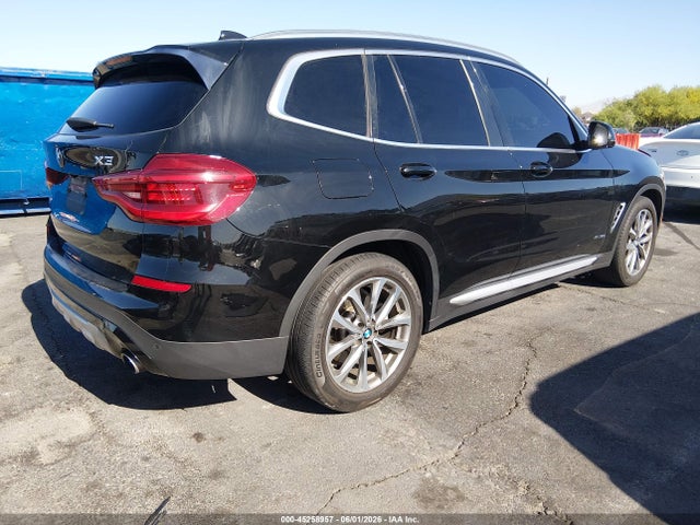 45258957 :رقم المزاد ، 5UXTR9C57JLC79205 vin ، 2018 Bmw X3 Xdrive30i مزاد بيع