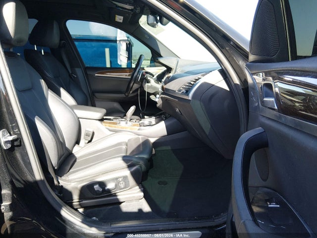 45258957 :رقم المزاد ، 5UXTR9C57JLC79205 vin ، 2018 Bmw X3 Xdrive30i مزاد بيع