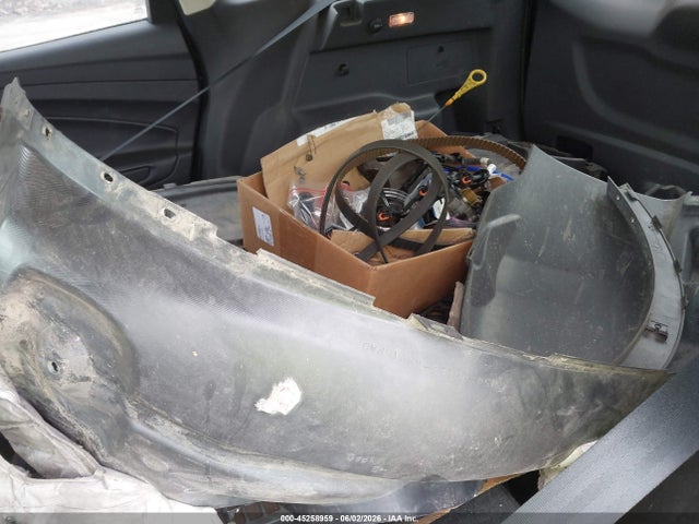 45258959 :رقم المزاد ، 1FMCU9GX3GUC32051 vin ، 2016 Ford Escape Se مزاد بيع