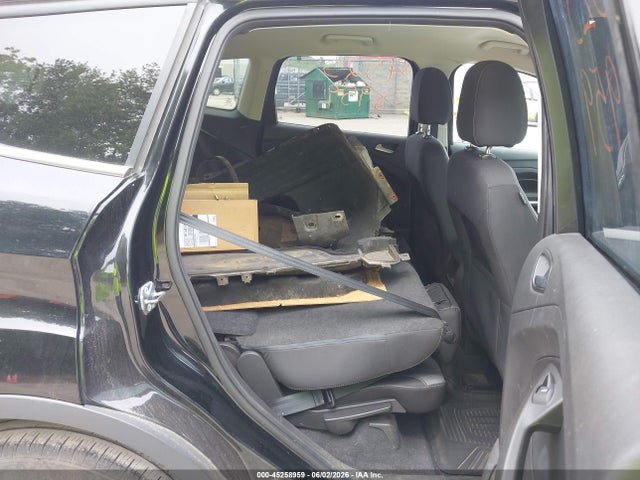45258959 :رقم المزاد ، 1FMCU9GX3GUC32051 vin ، 2016 Ford Escape Se مزاد بيع