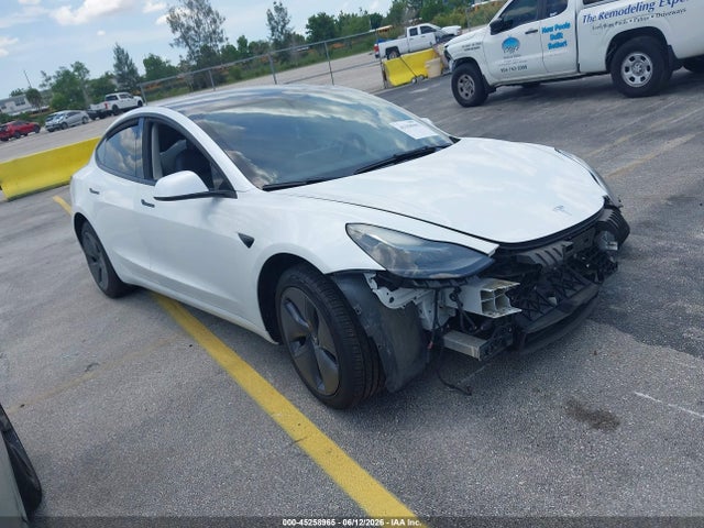Auction sale of the 2023 Tesla Model 3 Rear-wheel Drive, vin: 5YJ3E1EA7PF399569, lot number: 45258965