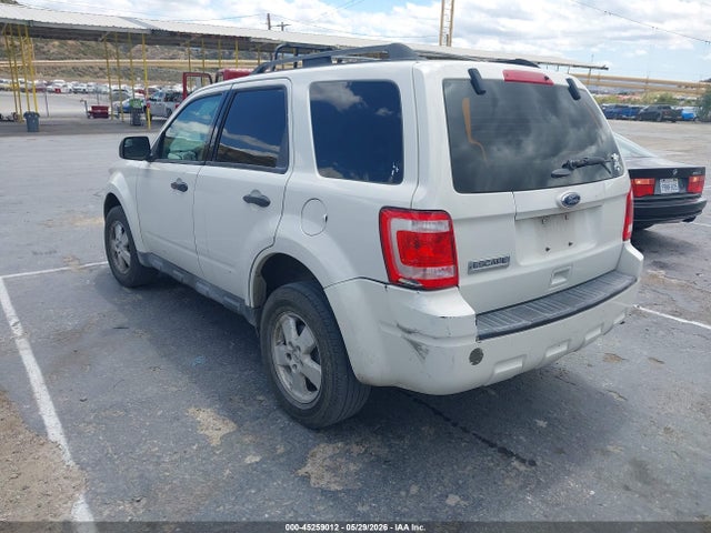 Продажа на аукционе авто 2011 Ford Escape Xls, vin: 1FMCU0C72BKC41815, номер лота: 45259012