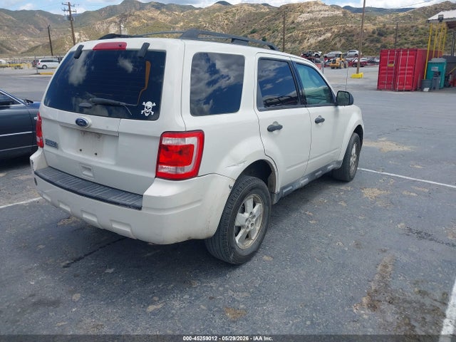 Продажа на аукционе авто 2011 Ford Escape Xls, vin: 1FMCU0C72BKC41815, номер лота: 45259012