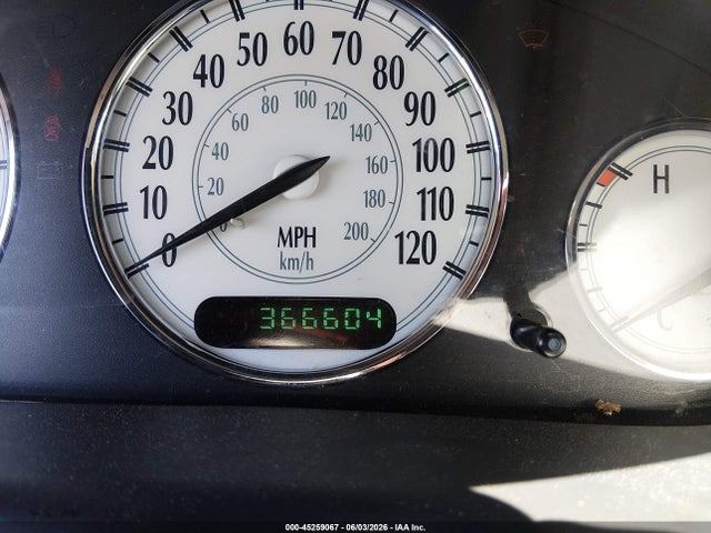 45259067 :رقم المزاد ، 2C3HE66G04H692259 vin ، 2004 Chrysler 300m مزاد بيع