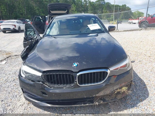 BMW 540i Xdrive 2018 WBAJE7C52JWC54619 Image 13