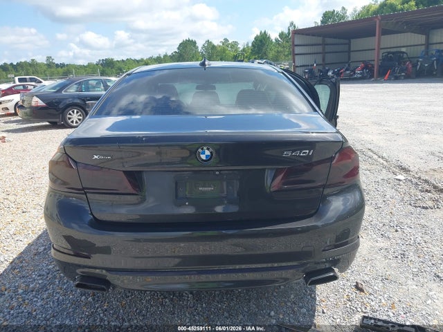 BMW 540i Xdrive 2018 WBAJE7C52JWC54619 Image 17