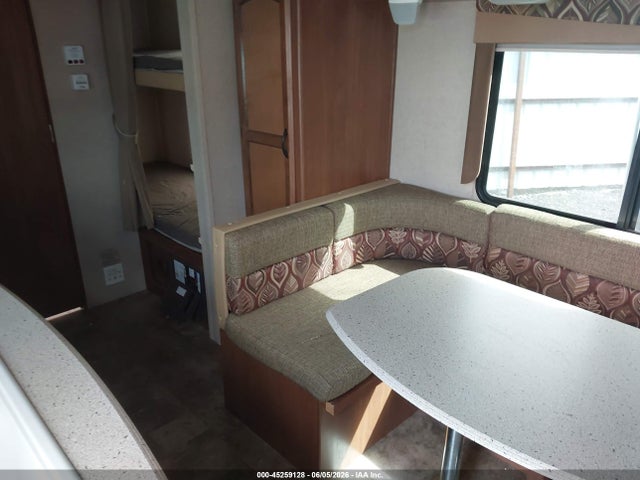 2014 Forest River Freedom Express M-23 მანქანა იყიდება აუქციონზე, vin: 5ZT2FEMB4EA014645, აუქციონის ნომერი: 45259128