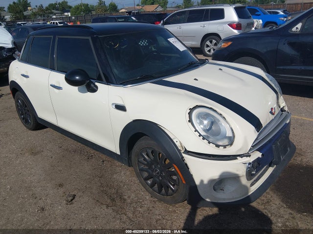 Продаж на аукціоні авто 2015 Mini Hardtop Cooper, vin: WMWXS5C54F2C63294, номер лоту: 45259133
