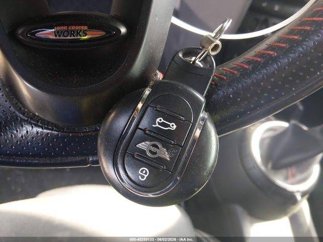 Продажа на аукционе авто 2015 Mini Hardtop Cooper, vin: WMWXS5C54F2C63294, номер лота: 45259133