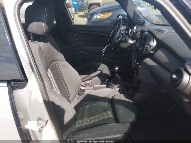 Продажа на аукционе авто 2015 Mini Hardtop Cooper, vin: WMWXS5C54F2C63294, номер лота: 45259133