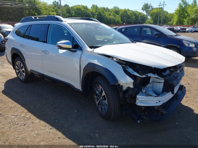 45259144 :رقم المزاد ، 4S4BTGPD1R3184096 vin ، 2024 Subaru Outback Touring Xt مزاد بيع