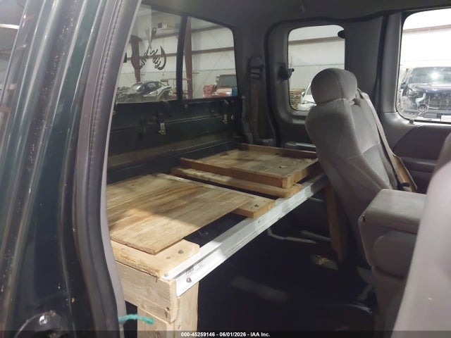2001 Ford F-150 Lariat/xl/xlt მანქანა იყიდება აუქციონზე, vin: 1FTRX18L11NB39291, აუქციონის ნომერი: 45259146