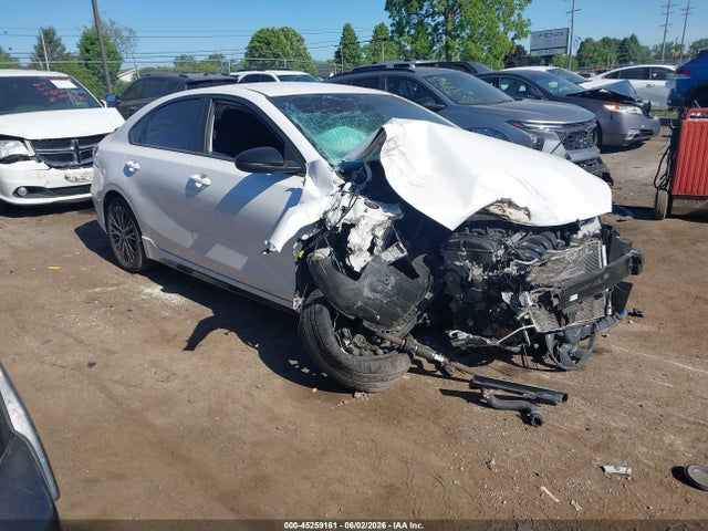 Auction sale of the 2022 Kia Forte Gt-line, vin: 3KPF54ADXNE435126, lot number: 45259161