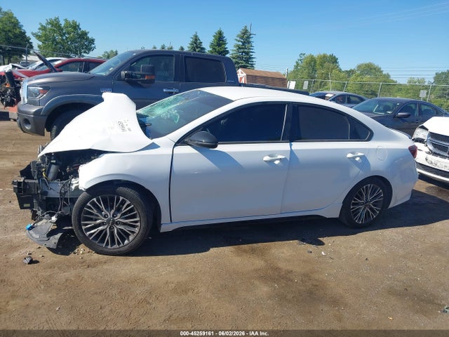 2022 Kia Forte Gt-line მანქანა იყიდება აუქციონზე, vin: 3KPF54ADXNE435126, აუქციონის ნომერი: 45259161