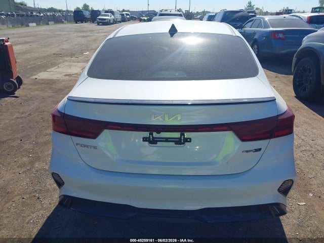 2022 Kia Forte Gt-line მანქანა იყიდება აუქციონზე, vin: 3KPF54ADXNE435126, აუქციონის ნომერი: 45259161