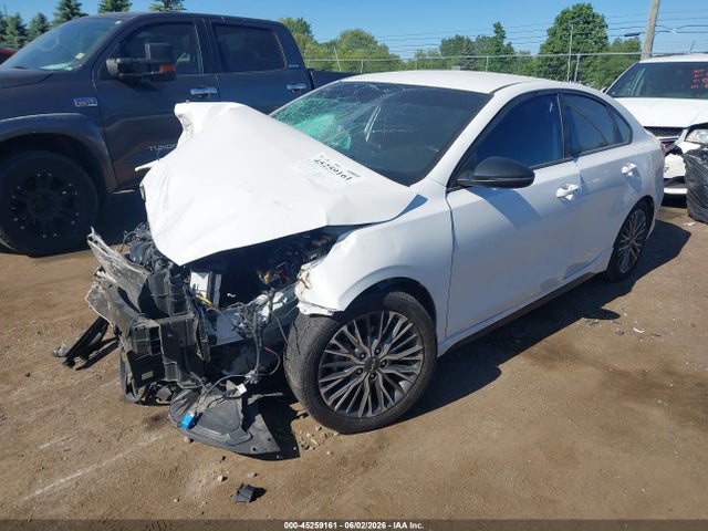 2022 Kia Forte Gt-line მანქანა იყიდება აუქციონზე, vin: 3KPF54ADXNE435126, აუქციონის ნომერი: 45259161
