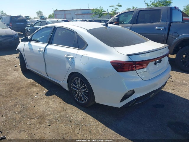 2022 Kia Forte Gt-line მანქანა იყიდება აუქციონზე, vin: 3KPF54ADXNE435126, აუქციონის ნომერი: 45259161