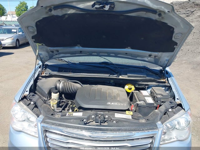 Продажа на аукционе авто 2016 Chrysler Town & Country Touring-l, vin: 2C4RC1CG2GR283398, номер лота: 45259171