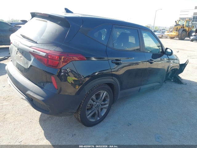 2023 Kia Seltos Lx მანქანა იყიდება აუქციონზე, vin: KNDEPCAA1P7414092, აუქციონის ნომერი: 45259176