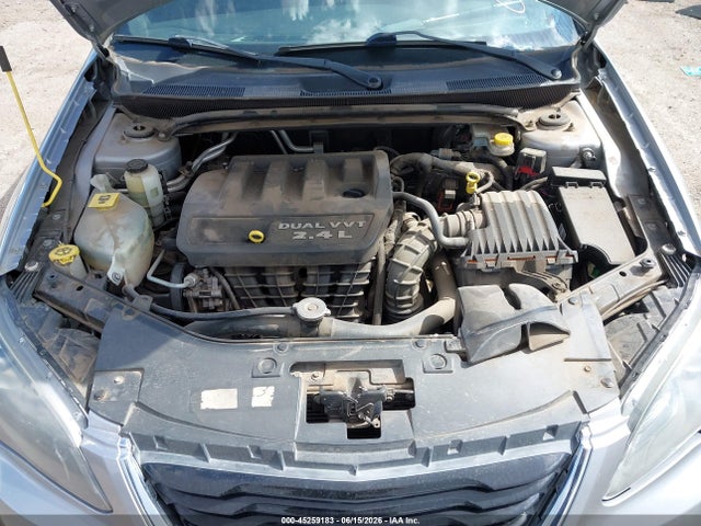 1C3CCBBB2EN159017 Chrysler 200 Touring