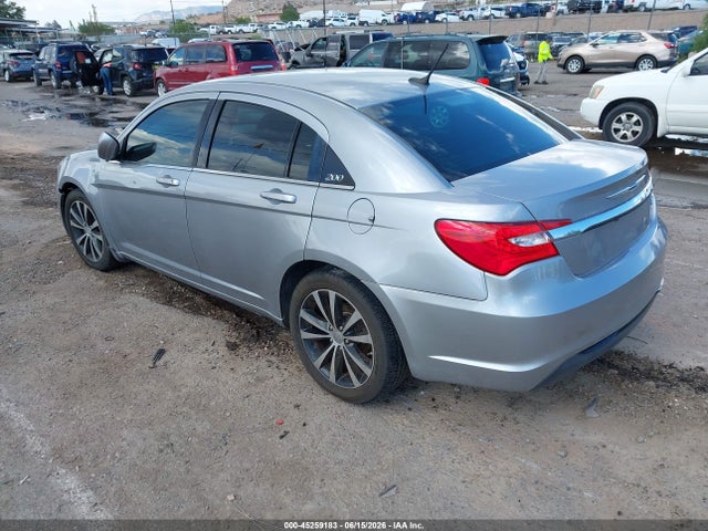 1C3CCBBB2EN159017 Chrysler 200 Touring