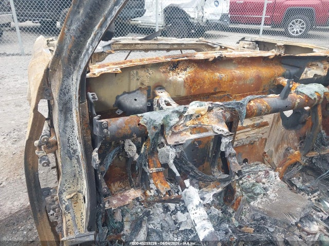 Auction sale of the 2023 Gmc Sierra 1500 4wd  Short Box Slt, vin: 3GTUUDED5PG176511, lot number: 45259226