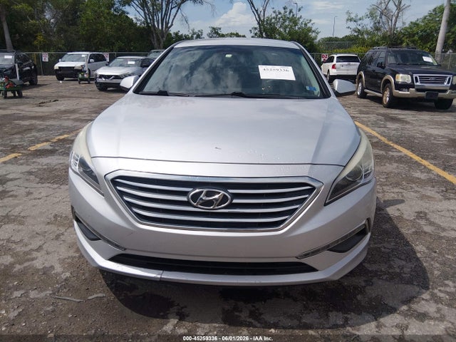 Продаж на аукціоні авто 2015 Hyundai Sonata Se, vin: 5NPE24AF8FH248857, номер лоту: 45259336