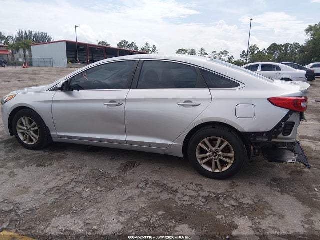 Продаж на аукціоні авто 2015 Hyundai Sonata Se, vin: 5NPE24AF8FH248857, номер лоту: 45259336
