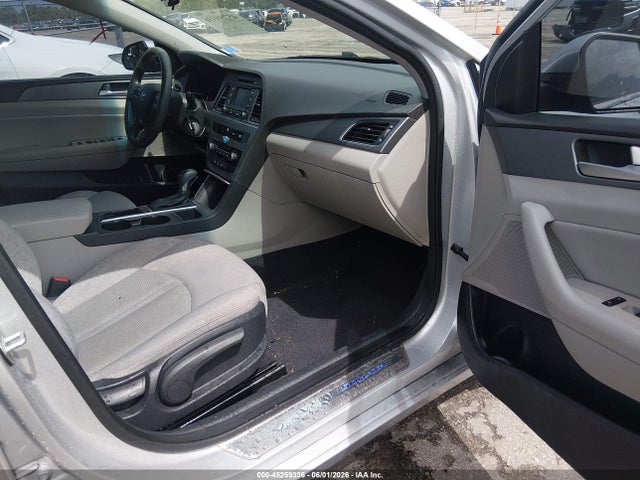 Продаж на аукціоні авто 2015 Hyundai Sonata Se, vin: 5NPE24AF8FH248857, номер лоту: 45259336