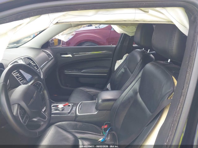 Chrysler 300 Limited 2017 2C3CCAAG3HH645937 Image 5