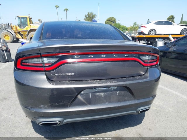 2C3CDXBG7FH775960 Dodge Charger Se