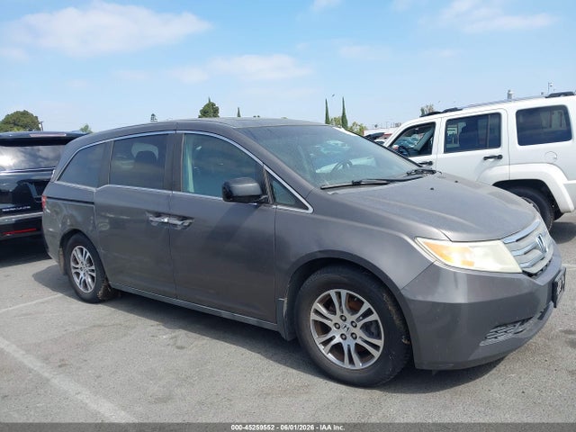 45259552 :رقم المزاد ، 5FNRL5H60BB054617 vin ، 2011 Honda Odyssey Ex-l مزاد بيع