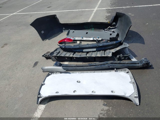 2017 Toyota Sienna Le 7 Passenger მანქანა იყიდება აუქციონზე, vin: 5TDJZ3DCXHS149363, აუქციონის ნომერი: 45259564